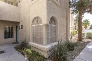 Photo #1: 2391834 Listing 