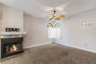 Photo #5: 2391834 Listing 