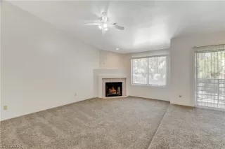 Photo #2: 2391883 Listing 