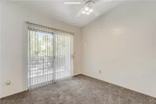 Photo #6: 2391883 Listing 