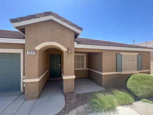 MLS: 2391958 Condo For Sale