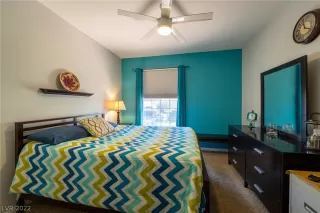 Photo #2: 2391984 Listing