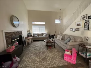 Photo #1: 2392051 Listing 