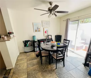 Photo #4: 2392051 Listing 