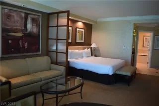 Photo #1: 2392062 Listing