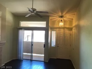 Photo #4: 2392103 Listing