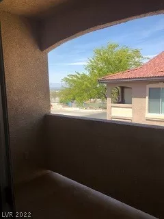 Photo #6: 2392103 Listing