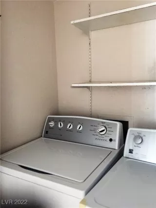 Photo #3: 2392200 Listing 