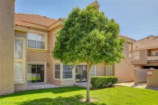 Photo #1: 2392225 Listing 