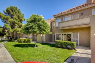 Photo #4: 2392225 Listing 