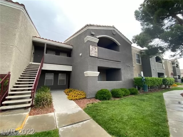 MLS: 2392254 Condo For Sale