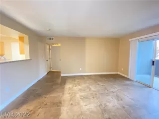 Photo #2: 2392254 Listing