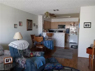 Photo #2: 2392402 Listing