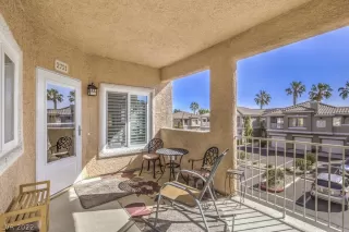 Photo #2: 2392449 Listing 