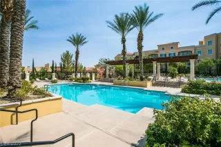 Photo #6: 2392475 Listing 