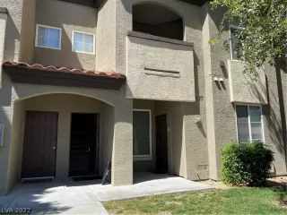 Photo #1: 2392484 Listing