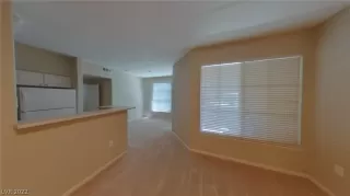 Photo #2: 2392484 Listing