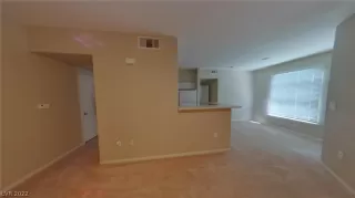 Photo #3: 2392484 Listing