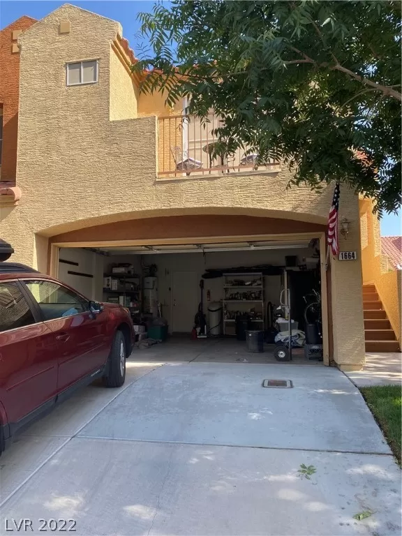 MLS: 2392518 Condo For Sale