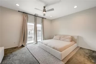 Photo #6: 2392537 Listing 