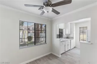 Photo #2: 2392594 Listing 