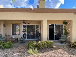 Photo #1: 2392642 Listing 