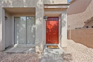 Photo #1: 2392682 Listing 