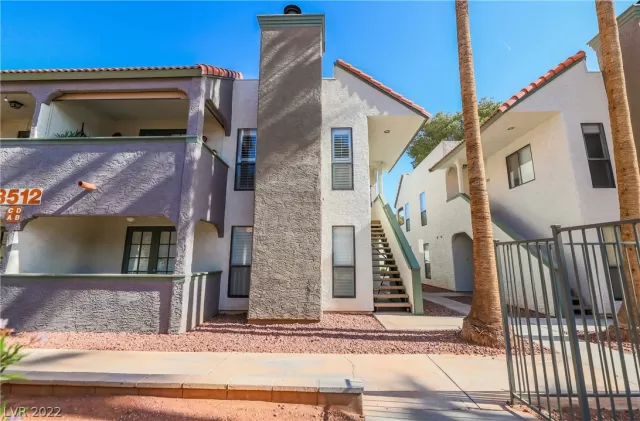 MLS: 2392720 Condo For Sale