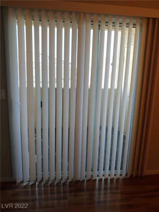 Photo #6: 2392731 Listing 