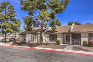 Photo #1: 2392867 Listing