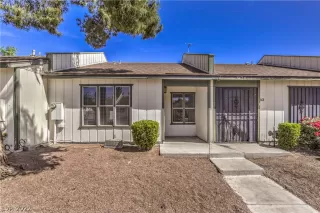 Photo #2: 2392867 Listing