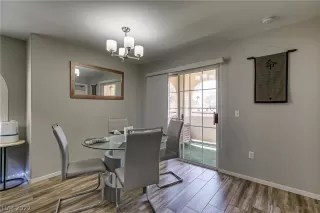 Photo #2: 2392891 Listing