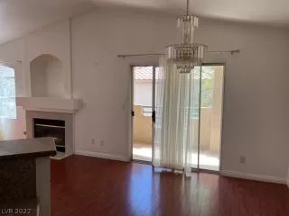 Photo #2: 2392975 Listing 