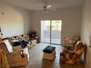 Photo #4: 2393020 Listing