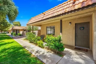 Photo #3: 2393103 Listing 