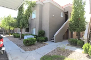 Photo #1: 2393115 Listing 