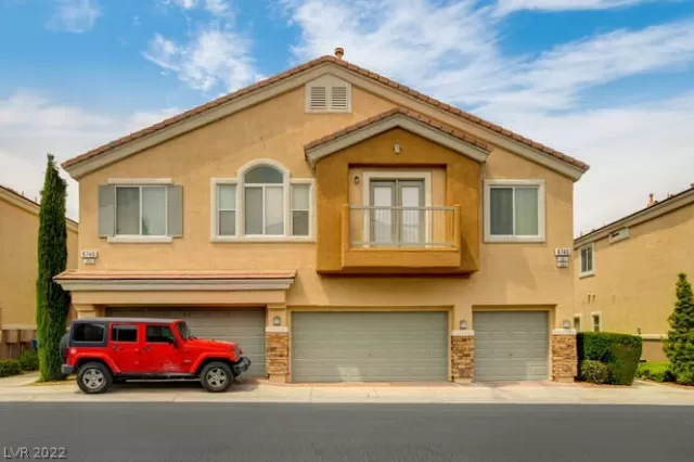 MLS: 2393134 Condo For Sale