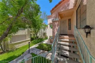 Photo #4: 2393231 Listing 