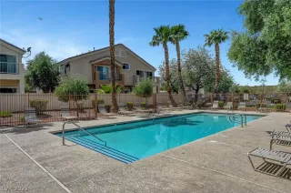 Photo #1: 2393262 Listing