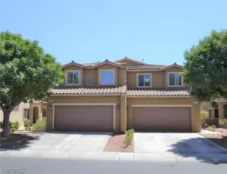 Photo #1: 2393297 Listing 