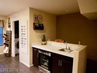 Photo #2: 2393380 Listing 