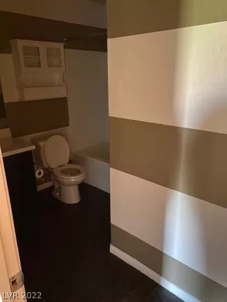 Photo #6: 2393380 Listing 