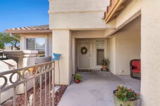 Photo #2: 2393448 Listing