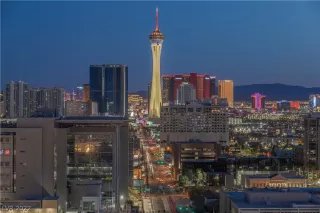 Photo #2: 2393461 Listing 