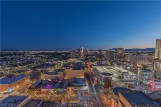 Photo #3: 2393461 Listing 