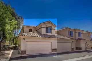 Photo #1: 2393485 Listing 