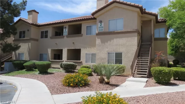 MLS: 2393498 Condo For Sale