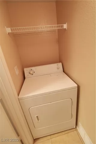 Photo #6: 2393558 Listing 