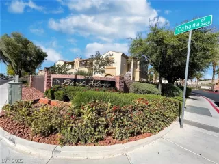 Photo #1: 2393576 Listing 