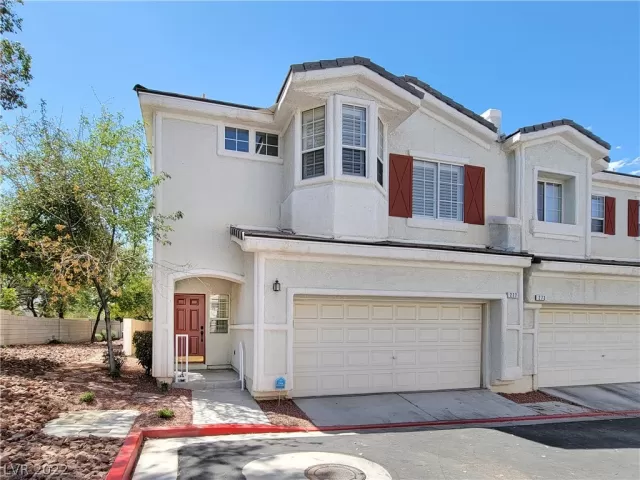 MLS: 2393619 Condo For Sale